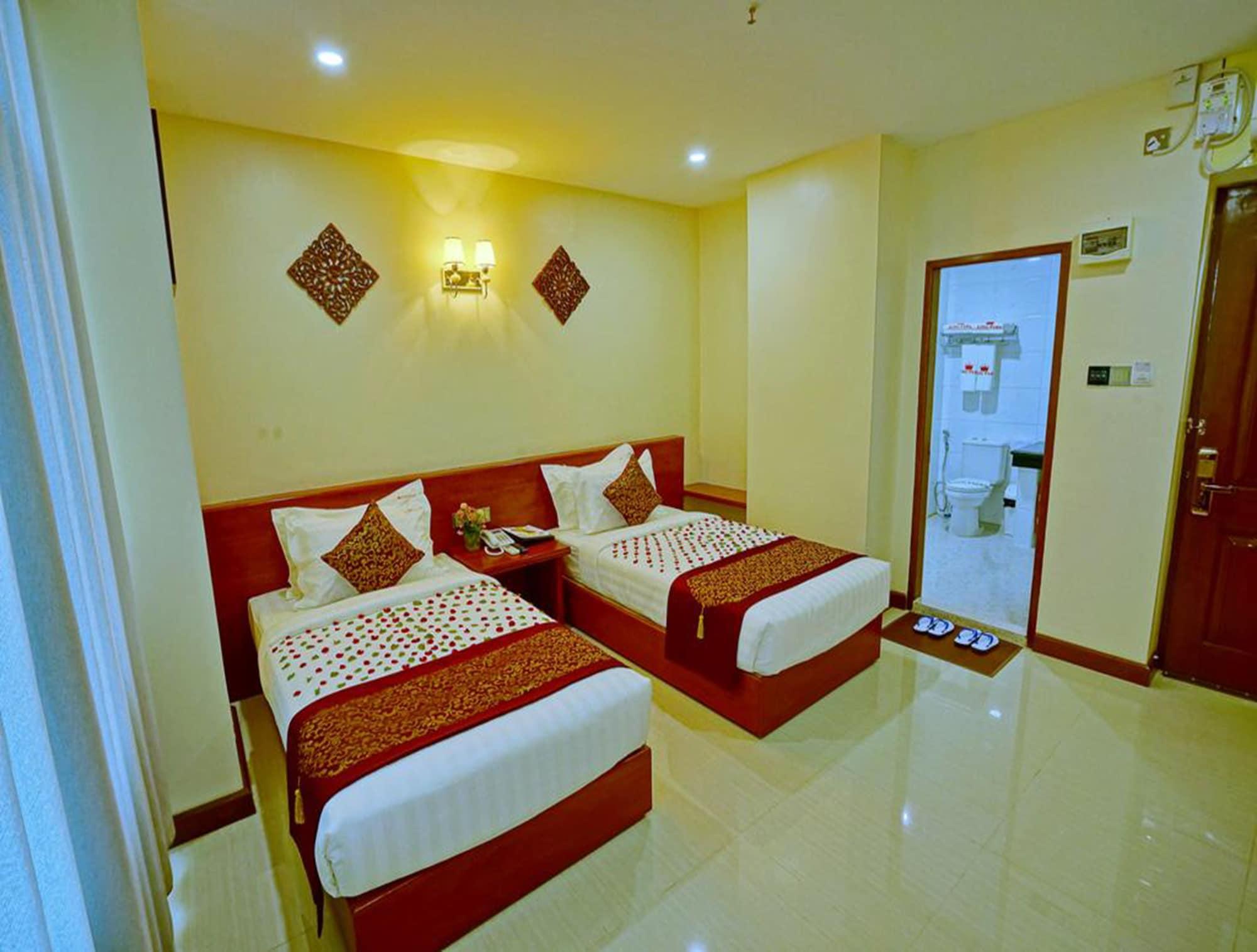 King Park Hotel Мандалай Экстерьер фото