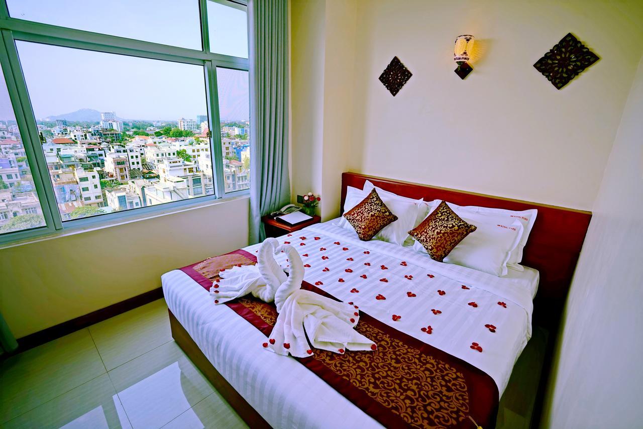 King Park Hotel Мандалай Экстерьер фото